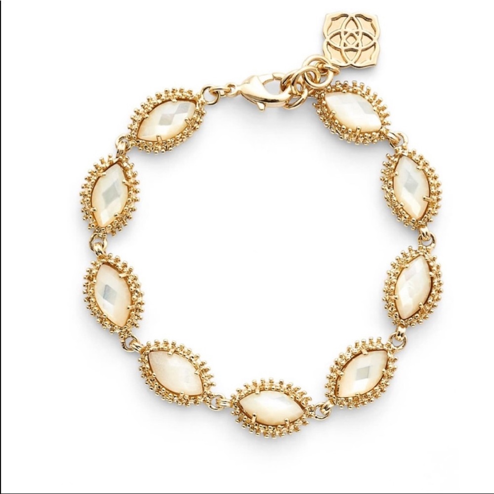 Kendra Scott Bracelet in White Mother of Pearl